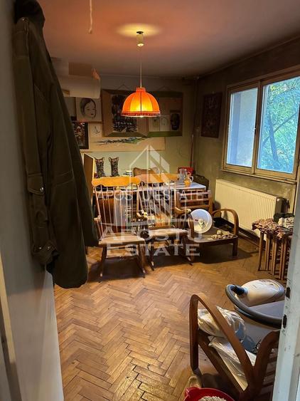 Apartament in Complexul Studentesc si teren la Mosnita de vanzare