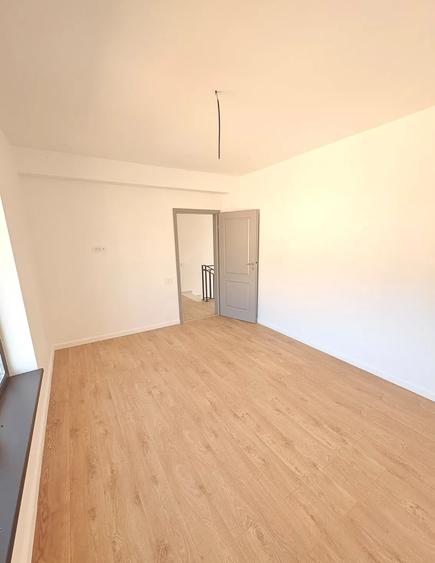 Vila 5 Camere I TUNARI I Curte 400 mp I Individuala