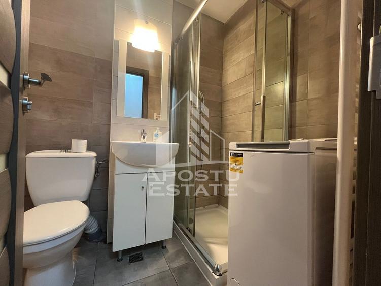 Apartament cu 3 camere, centrala proprie,renovat complet, zona Sagului