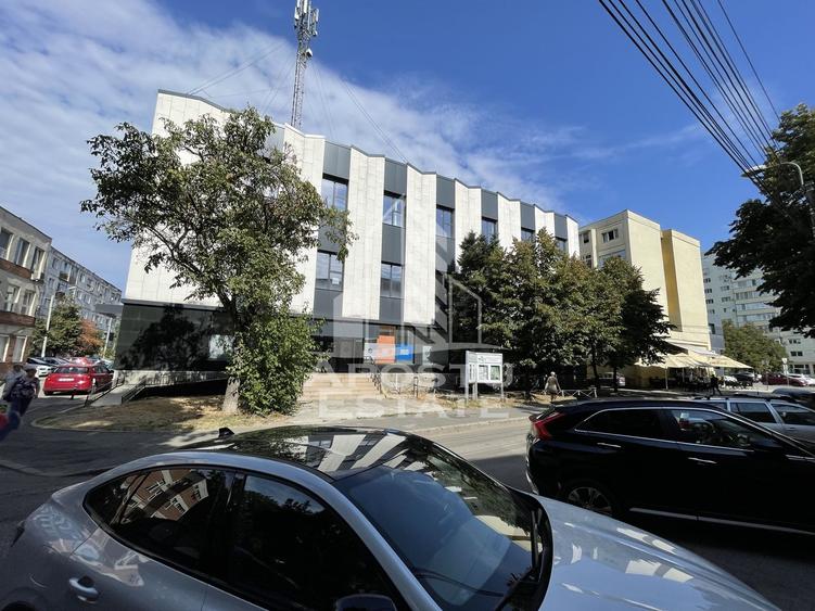 Cladire cu destinatie de clinica medicala, S+P+2E, Circumvalatiunii.