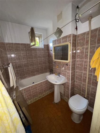 Apartament 3 Camere Decomandat Berceni-Covasna