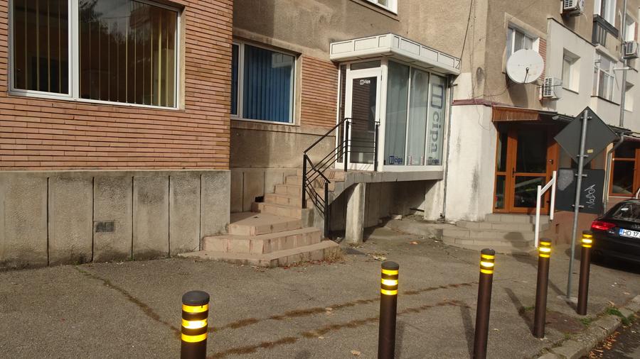 Vand spatiu comercial in Deva, zona ultracentrala ( I. Creanga), 70 mp