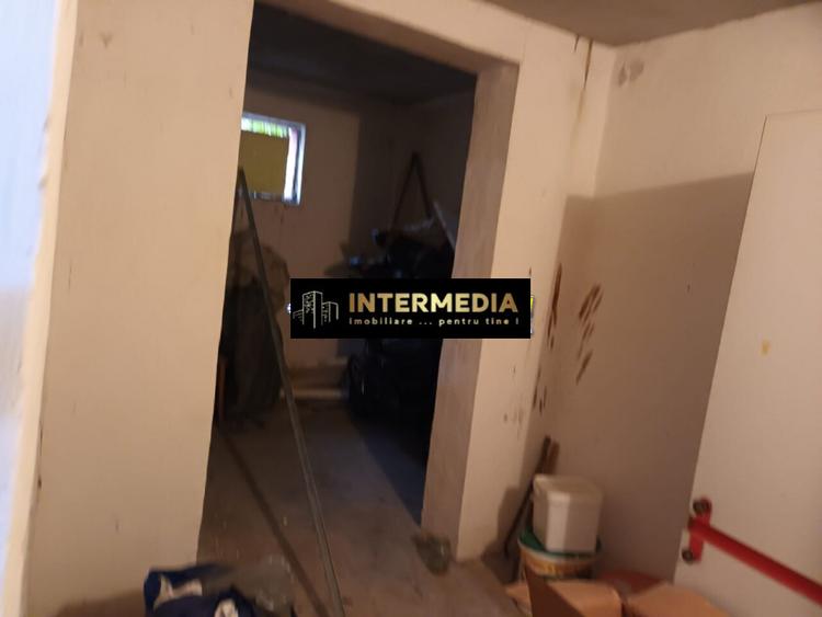 Vanzare BOXA 20 mp Cetate Arnsberg ideal pentru locuit birou spatiu sau cabinet