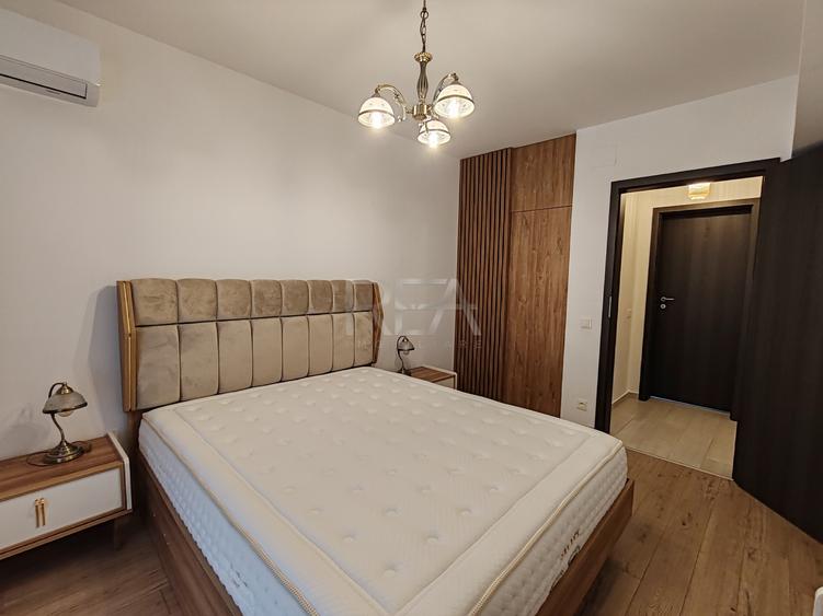2 camere, et 2/11, 66 mp, parcare-Moghioros Park