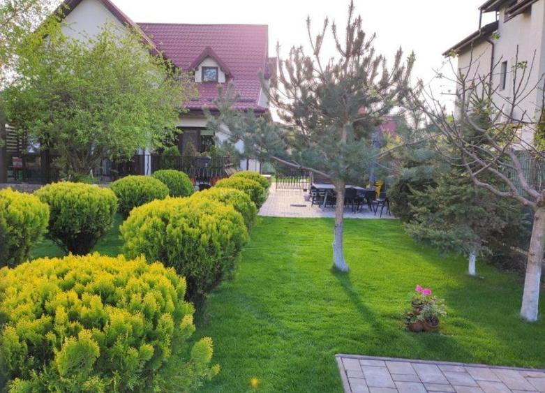 Casa 3 camere Domnesti