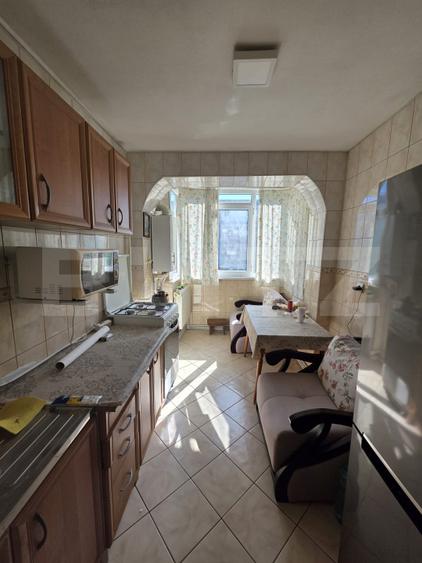 Apartament cu 2 camere,49mp, semidecomandat, zona Mazepa