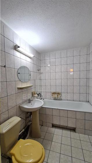 Apartament 4 camere, 2 bai, 2 balcoane , zona Zorilor