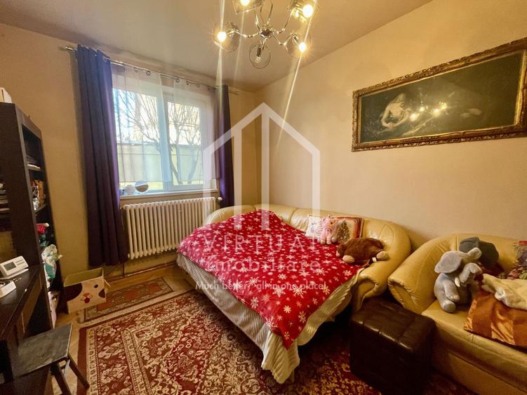 Casa de vanzare in Sibiu, 260mp, 113 mp curte libera, Trei Stejari