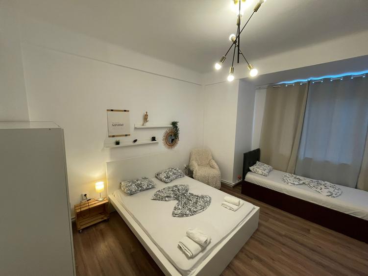 Apartament 4 camere Universitate Carol I 47