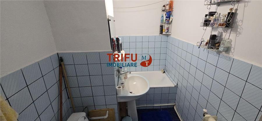 Apartament 2 camere etaj 1 pe Bulevardul Transilvaniei