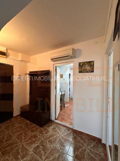Apartament 4 camere de vânzare în zona Inel I - 18