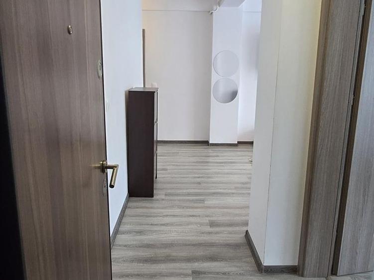 Apartament 2 camere, semidecomandat, Brestei