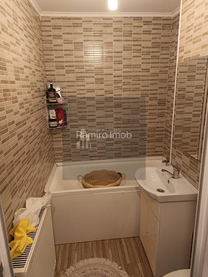 Apartament 3 camere semidecomandat - 9