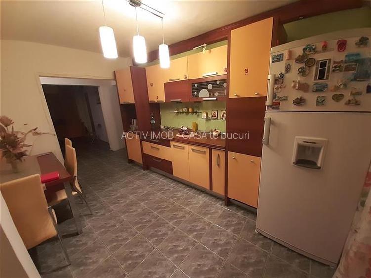 Resita, Chirie, 3 Cam. Dec. Mobilat+Utilat, Central - 2