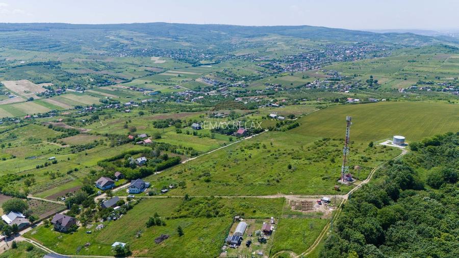 Teren Intravilan comuna Tomești | Priveliște deosebită - 3