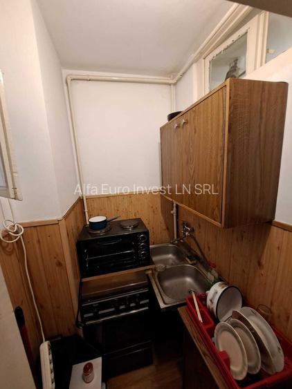 	Garsoniera cu balcon,Calea Bucuresti, etaj 2 - 4