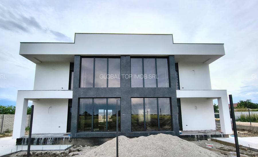 VILA DUPLEX, complex rezidential, 173mp, teren 305mp, loc. 1 Decembrie - 4