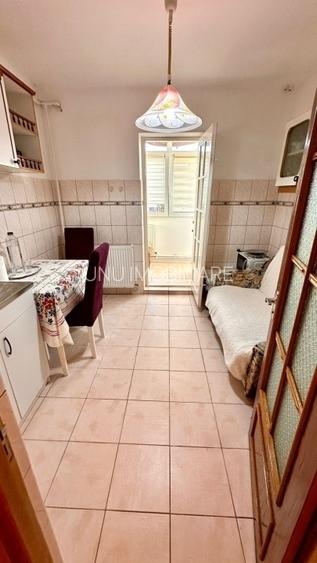 2 Camere Decomandat Etaj Intermediar bloc 1985 zona Nicolina - 3