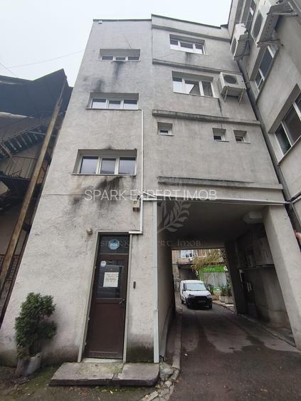 CLADIRE BIROURI\\ULTRACENTRAL - 5