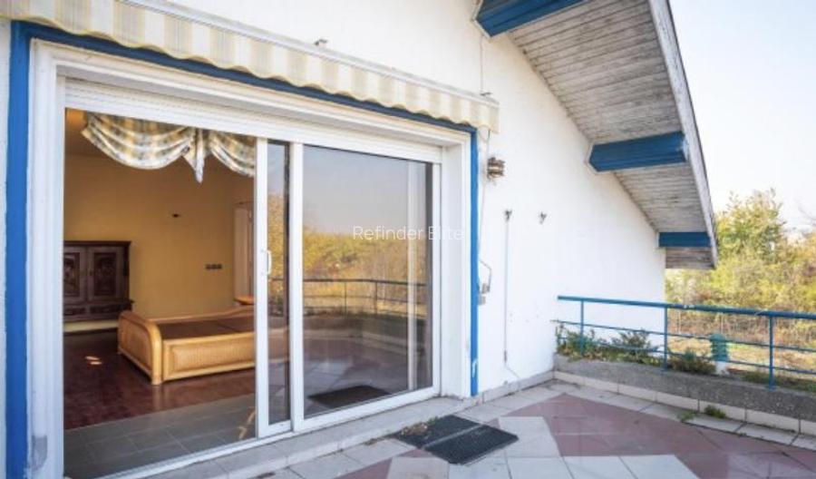 Vanzare vila cu piscina | Damaroaia - Straulesti | teren 2000 mp | deschidere la - 25