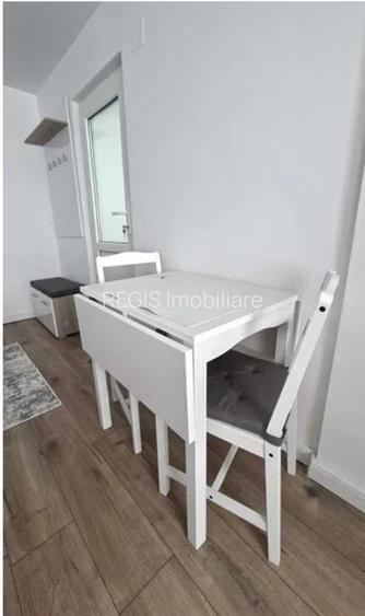 Garsoniera la casa Schei renovata cu curte Petfriendly - 4