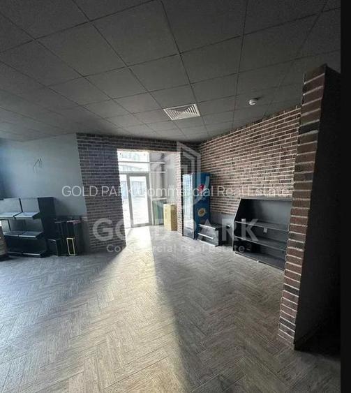 Spatiu Comercial - Floresti/BMW- Vitrina / Zona Residentiala - 4