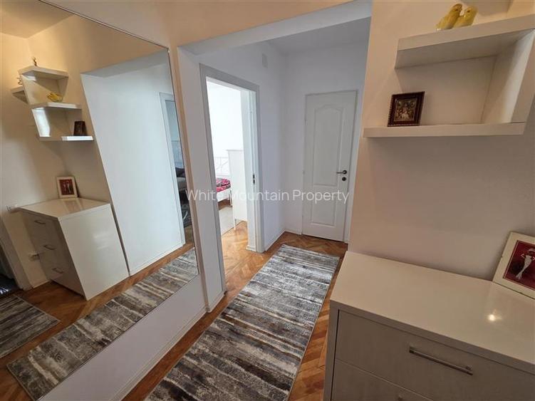 Apartament 3 camere cu priveliste zona Bd. Victoriei - 11