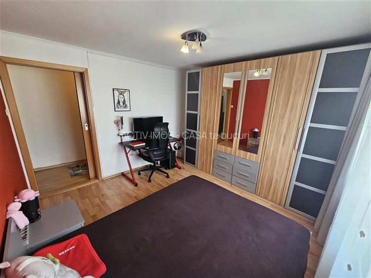 Resita, 2 Cam. Dec., Mobilat+Utilat, Micro 1 - 12