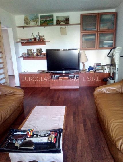 Apartament 4 camere decomandat - Faleza Nord - 170.000 euro (Cod E11) - 2