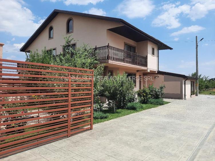 FARA COMISION casa 4 camere 2 bucatarii 2 puturi beci livada 1500mp SAU 3300mp - 44