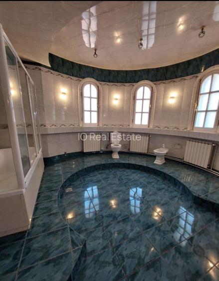 VANZARE VILA IMPRESIONANTA 10 CAMERE/REGIM D+1+2/ZONA MARRIOTT/LOCURI PARCARE - 14