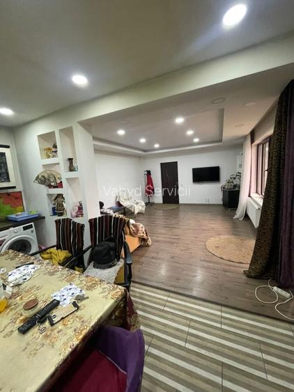 Casa de Vanzare cu teren spatios,zona Pantelimon-Delfinului,langa Mega Mall&Lac; - 5