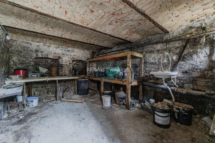 Casa individuala str. Pajistei de renovat | Comision 0% - 26