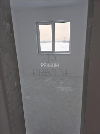 Duplex spatios - 4 dormitoare - zona in plina dezvoltare. - 7