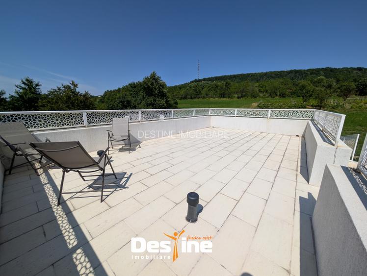 Casa sustenabila 196 mp cu design futurist, in natura, mobilata utilata BARNOVA - 17