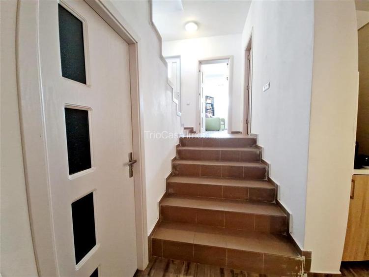 CASA DE VANZARE CRAIOVA,  5 camere ,str. T. Vladimirescu , teren - 200 mp - 19