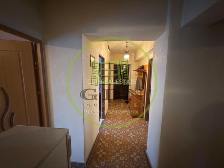 Apartament 3 camere decomandat, 66,8mp, Calea Bucuresti, zona Mall Electroputere - 11