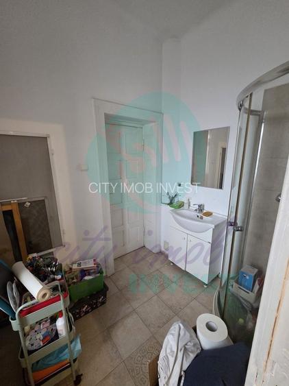 Spatiu, lumina si eleganta intr-un apartment interbelic - 14