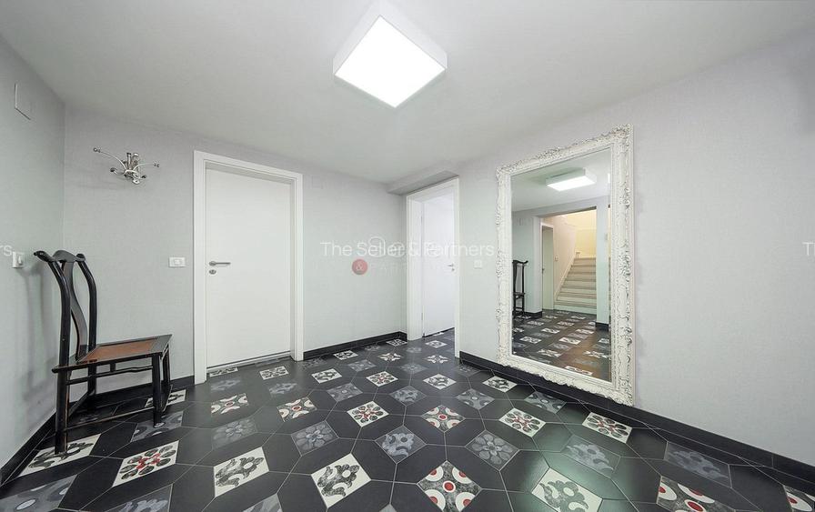 Apartament deosebit intr-o vila situata pe Dealul Cetatii - 37