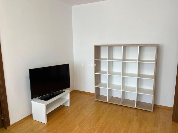 Persoana Fizică Inchiriez apartament 2c, Podu Roș, 8 min Palas, CT - 4