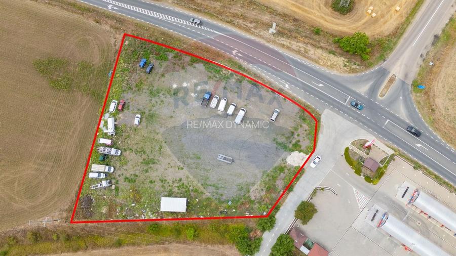 Teren 4200 mp, poziție strategică, utilități, Centura Arad - 4