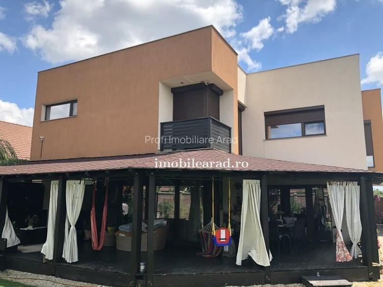 Vila in stil modern mobilata si utilata. - 5