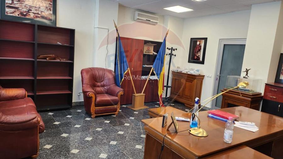 Spațiu de birouri de 1,054mp de închiriat în zona Bucureștii Noi - 22