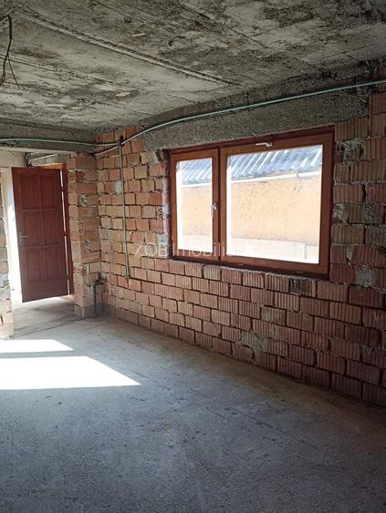 De vânzare casā particulara la rosu în Sfântu Gheorghe. - 5