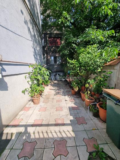 APARTAMENT DE VÂNZARE CU DOUĂ CAMERE IN ZONA TURDA SEC 1 - 12