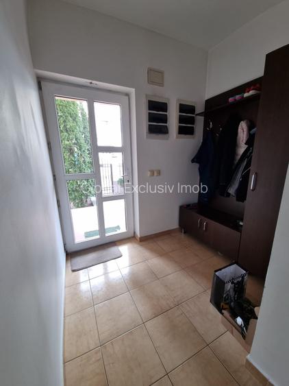 Vila individuala 6 camere, 4 bai, Strada Amurgului, Metrou Leonida - 17