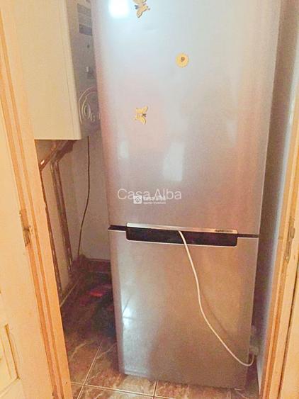 Centru - bd. Independentei, 1 camera decomandat, mobilat si utilat - 5