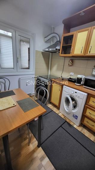 Apartament 3 Camere Decomandat – Metrou la scara - 6