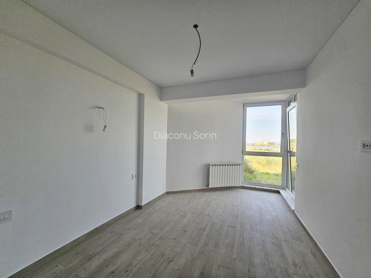 Apartament cu vedere către lac in complex cu piscina privata si sala de fitness - 4