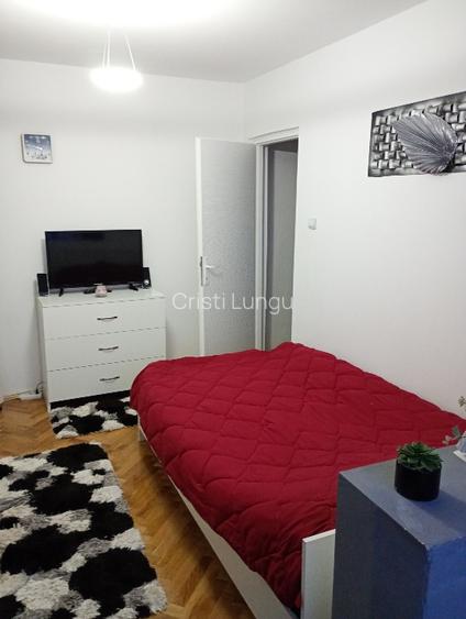 Vând apartament în Caransebeș  - 4